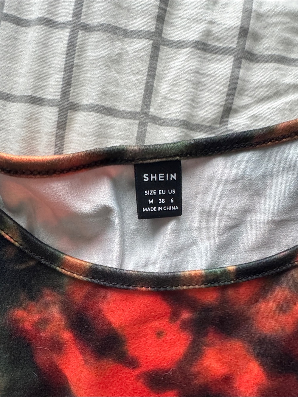 SHEIN Red and Black Tie-Dye Maxi Slip Dress - Picture 2 of 2